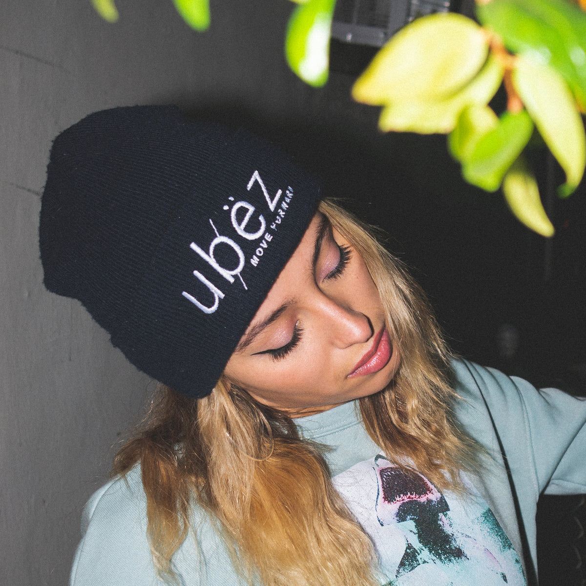 OG LOGO CUFFED BEANIE // STRICTLY BU$INESS – UBEZ