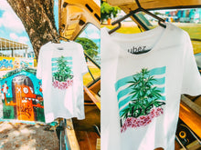 Load image into Gallery viewer, FLOWER GANG // PREMIUM TEE
